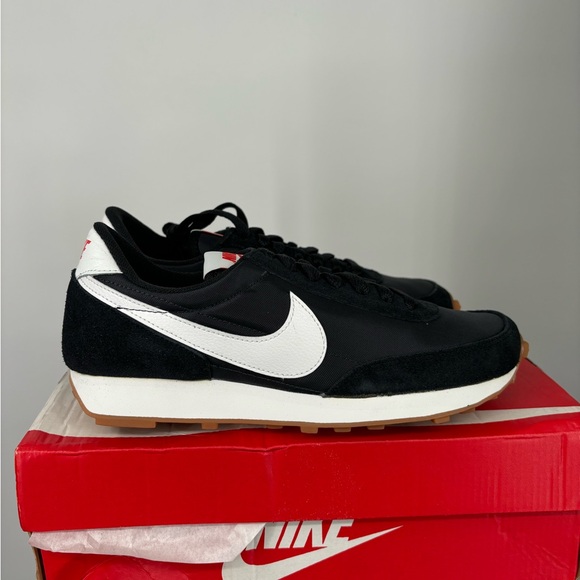 Nike Air Tailwind 79 Men’s White Black Retro Classic Running Shoes Size 6.5 - Picture 4 of 6